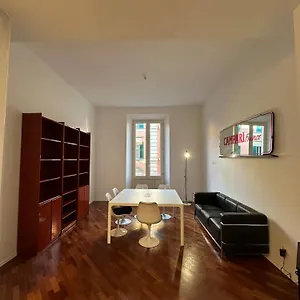Appartamento Whouse Large Indipendenza, Bologna